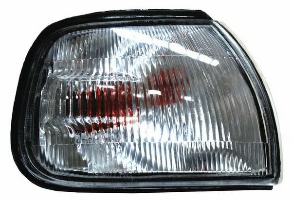 1090 CUARTO RH PUNTA ~ NISSAN TSURU 2001 - 2017