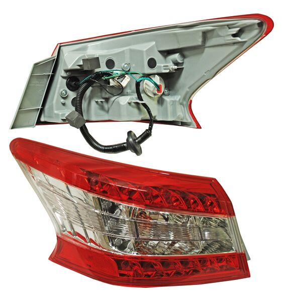 13979 CALAVERA LH EXTERIOR ECON ~ NISSAN SENTRA 2013 - 2016